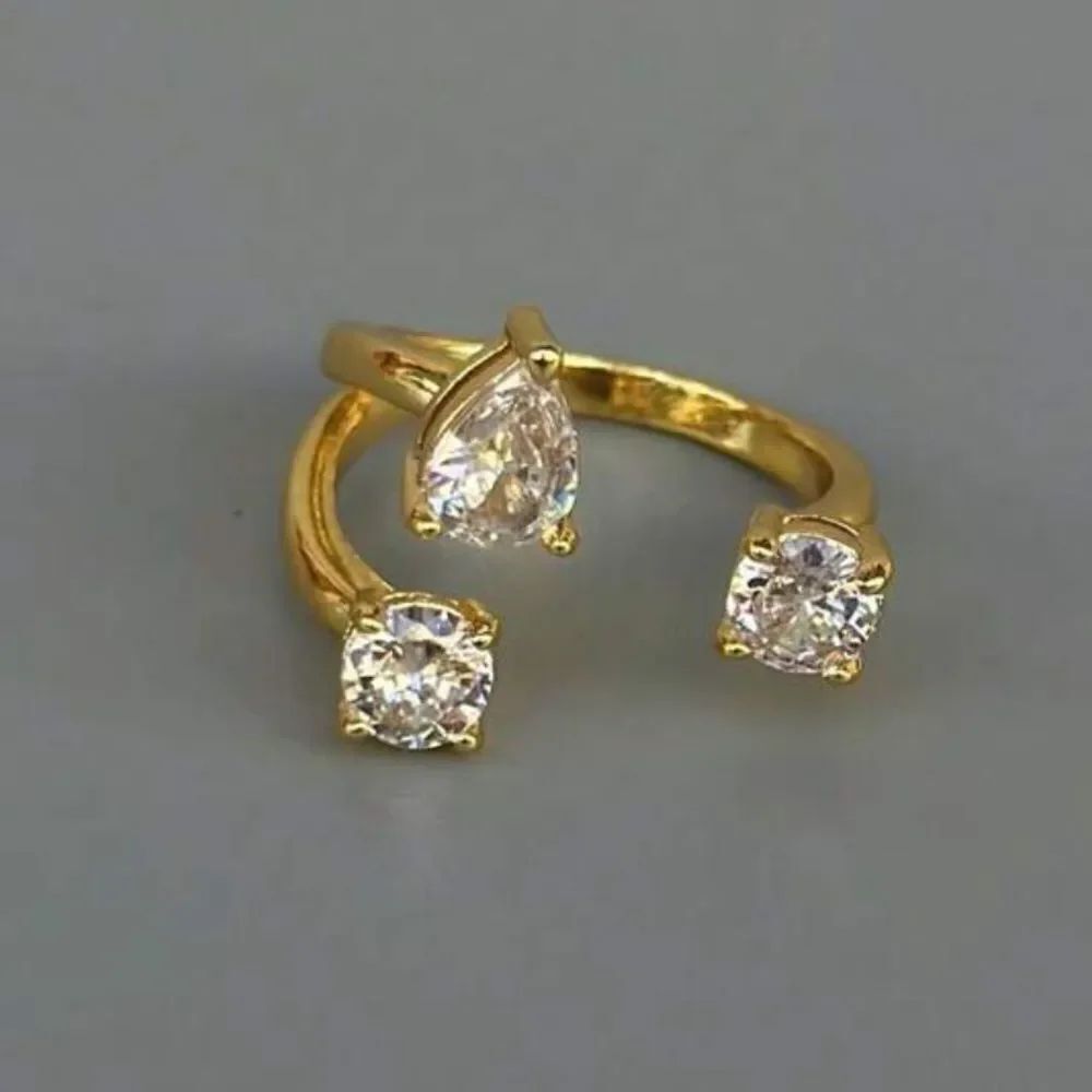 Elegant Adjustable Ring N1230
